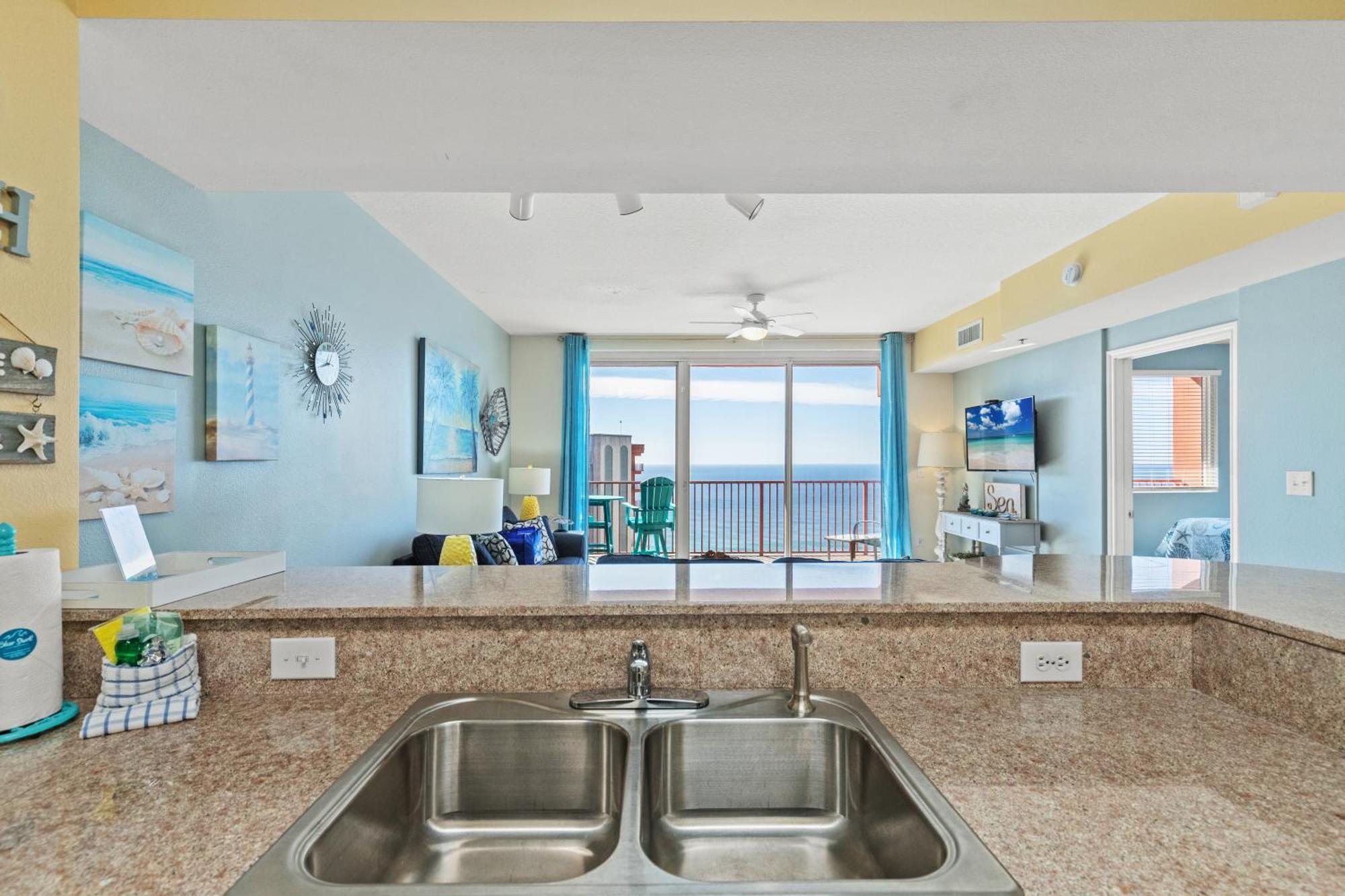 Penthouse With Beautiful Beach Views! 1 Bedroom, 2 Bathroom Penthouse! Panama City Beach Exteriér fotografie